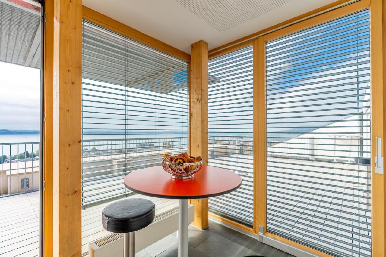 Hotel Alpes & Lac Neuchâtel Εξωτερικό φωτογραφία