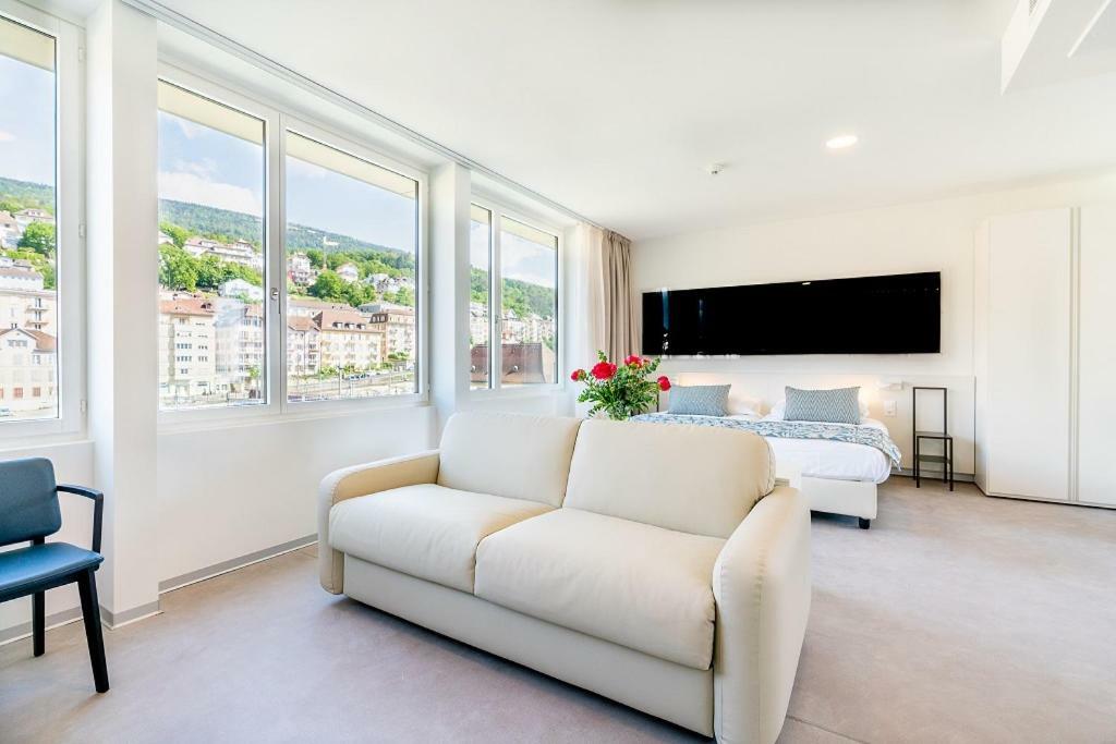 Hotel Alpes & Lac Neuchâtel Εξωτερικό φωτογραφία